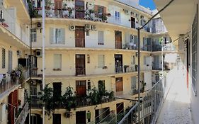 Vantaggio Apartment